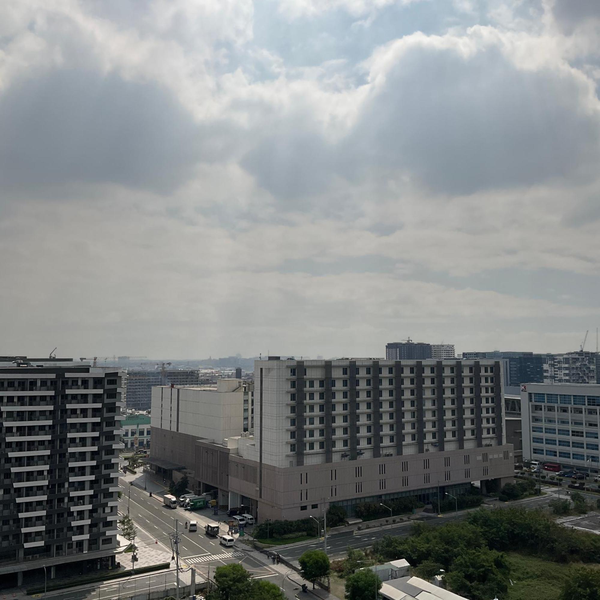 Sea Residences In Pasay Near Mall Of Asia Zewnętrze zdjęcie